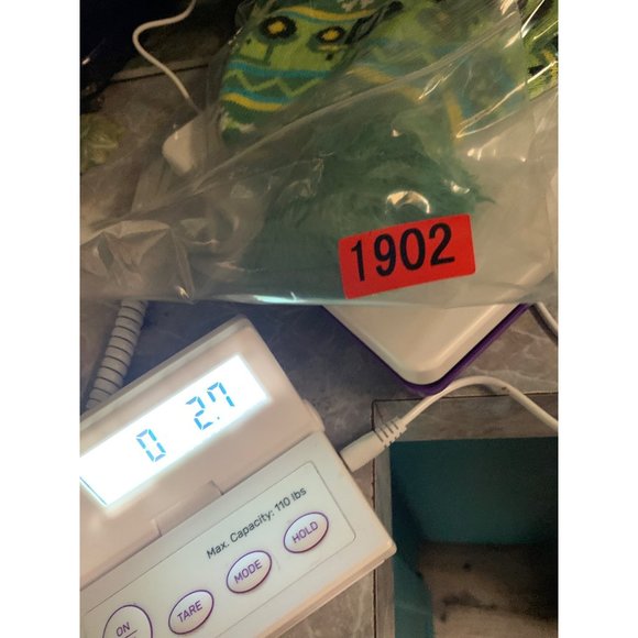 John Deer Toddle One Size Tractor Snowflake Green Blue Beanie Hat Pompom - Picture 11 of 12